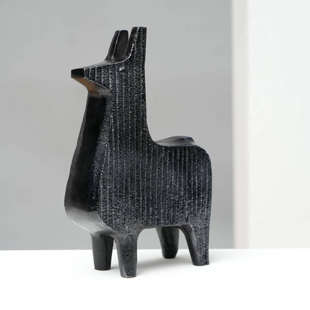 Black Ribbed Llama Sculptures &#x2013; Contemporary Aluminum Animal Figurines