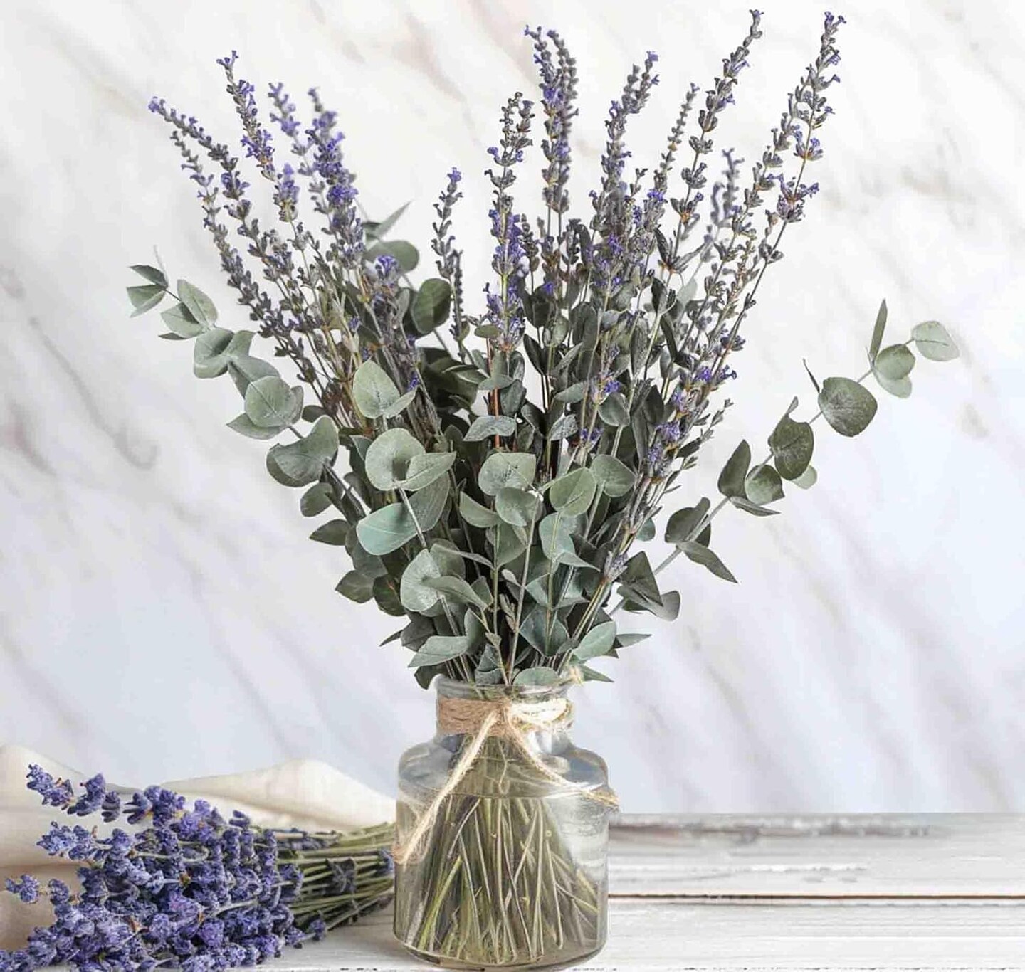 Dried Lavender 2 Bunches 100% Fresh Natural Purple Bouquet Flowers for Bathroom Photo Props Crafts Decoration, 15-17" for Shower Weeding Vase Decor, Home Fragrance(200-220 Stems(100g/3.5oz Total))