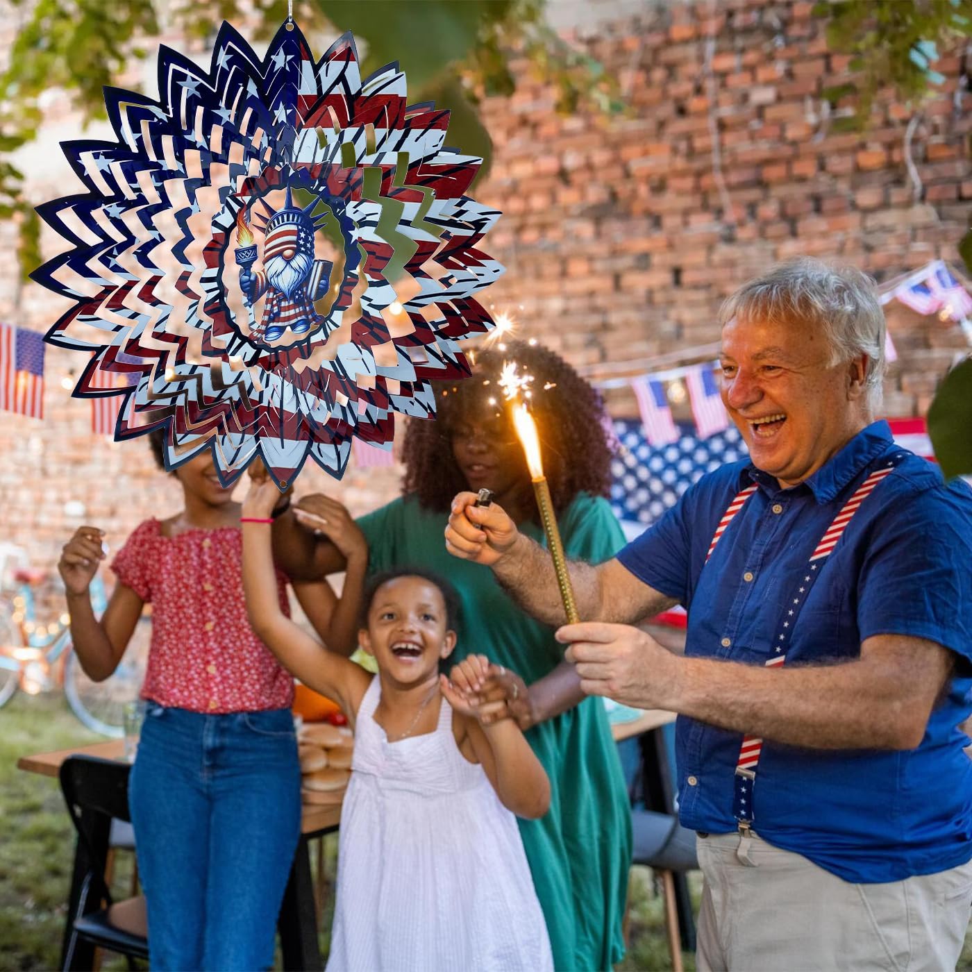 Gnome 4th of July Wind Spinner Hanging Garden Decor Independence Day Yard Garden Metal Spinner Memorial Day Wind Sculptures for Indoor Outdoor Spinning Lawn Ornaments Patriotic Art Kinetic Sculpture