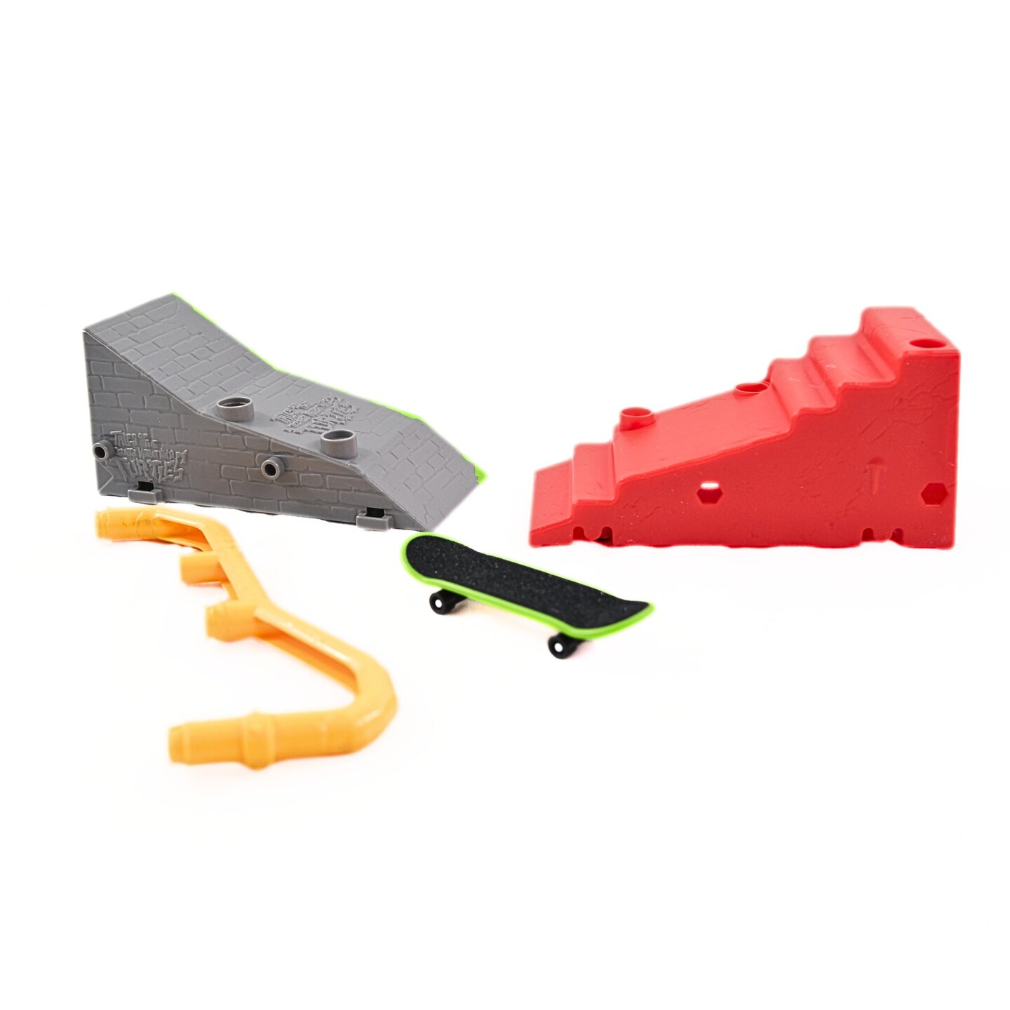 Legend Toys Teenage Mutant Ninja Turtles Finger Skateboard Playset