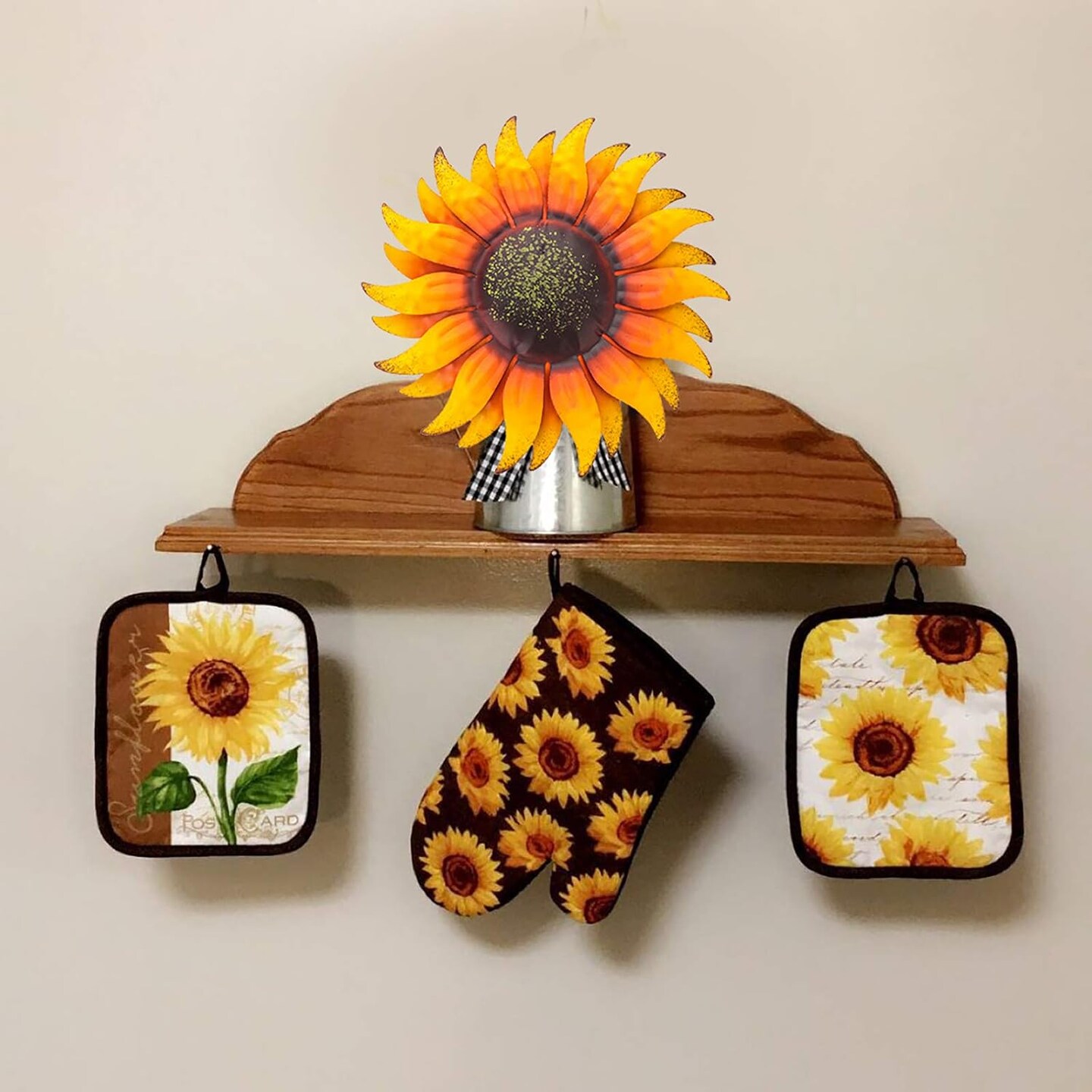 6-Inch Metal Sunflower Wall Decor &#x2013; Summer-Inspired Hanging Art for Indoor &#x26; Outdoor Spaces, Perfect for Kitchen, Porch, Bathroom, or Bedroom