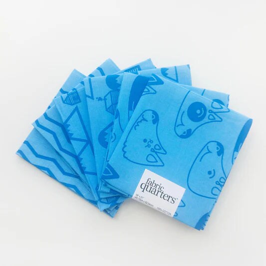 Paintbrush Studio 6 Fat Quarters - 3 Prints x 2 of Each Aqua Dogs 100% Cotton Fabri-Quilt