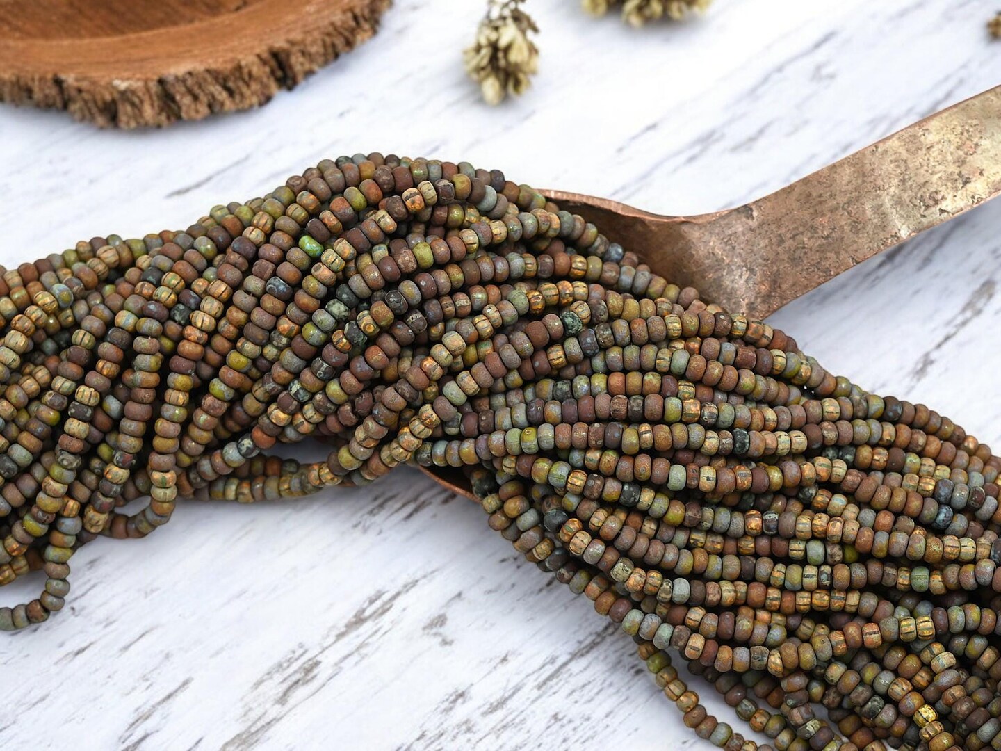 8/0 Aged Matte Rustic Caribbean Striped Picasso Mix Seed Beads (20" Strand)