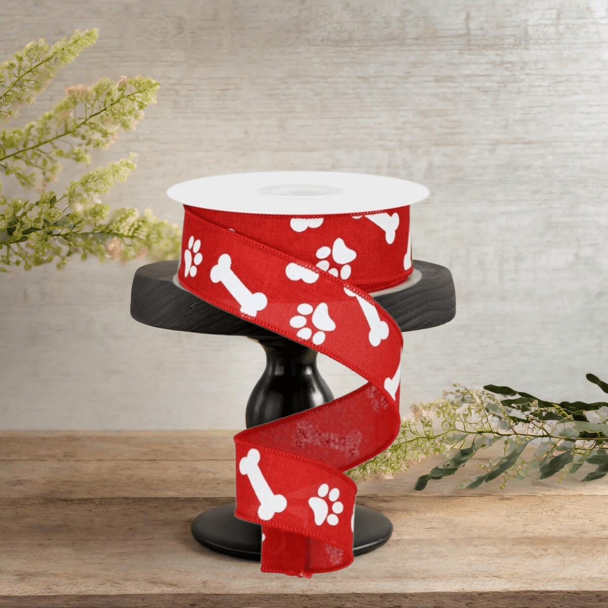 1.5&#x22; Paw Print Royal Ribbon: Red &#x26; White (10 Yards)