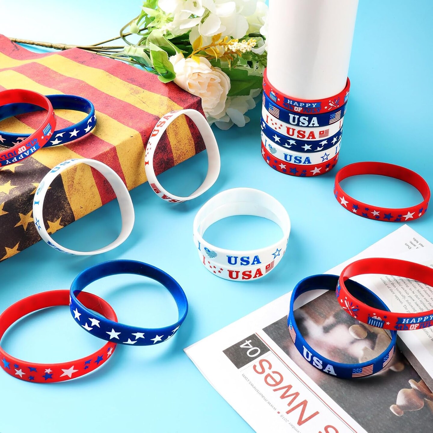 30 PCS 4th of July Bracelets, Red White and Blue Patriotic Rubber Bracelets&#xFF0C;American Flag Silicone Wristbands for Independence Day Party Supplies