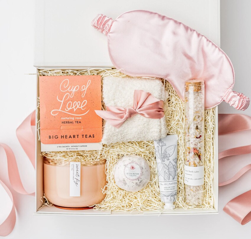 Cup of Love Gift Box: Rose Tea, Candle, Bath Set | MakerPlace by