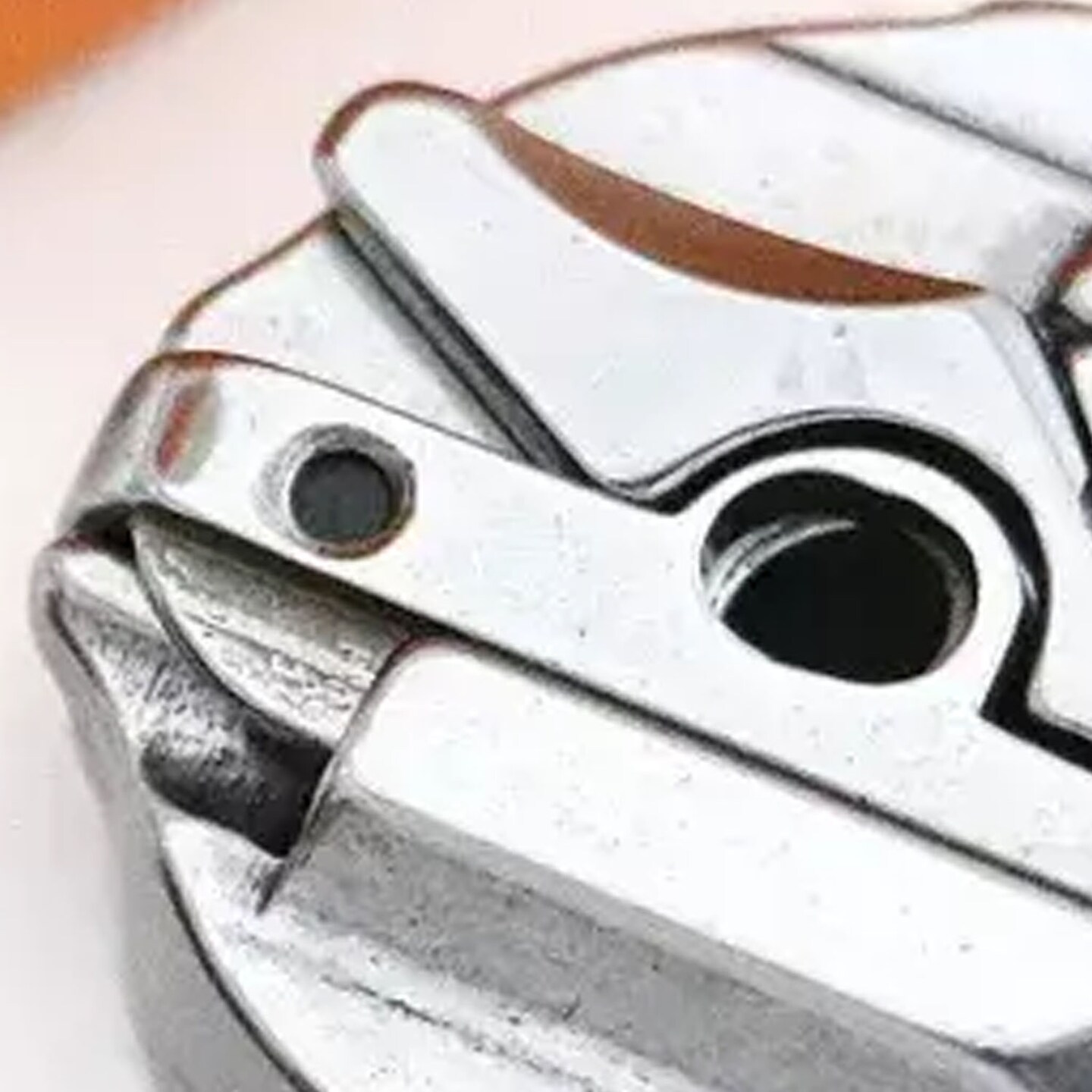 Bobbin Case For Old Style Featherweight Sewing Machines Singer #45750 Durable Metal Design