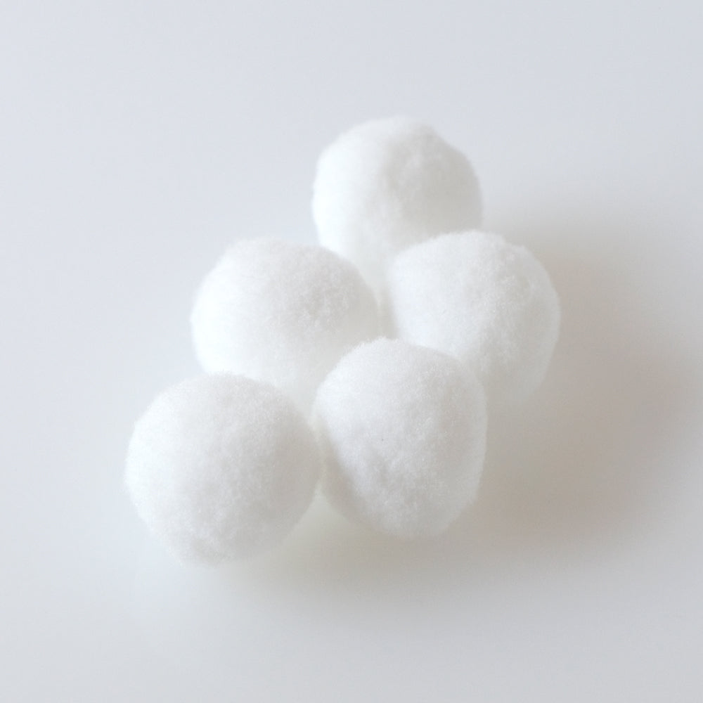 Bee Creative Large 1" Pom Poms 5 pk - Simply White - Retiring