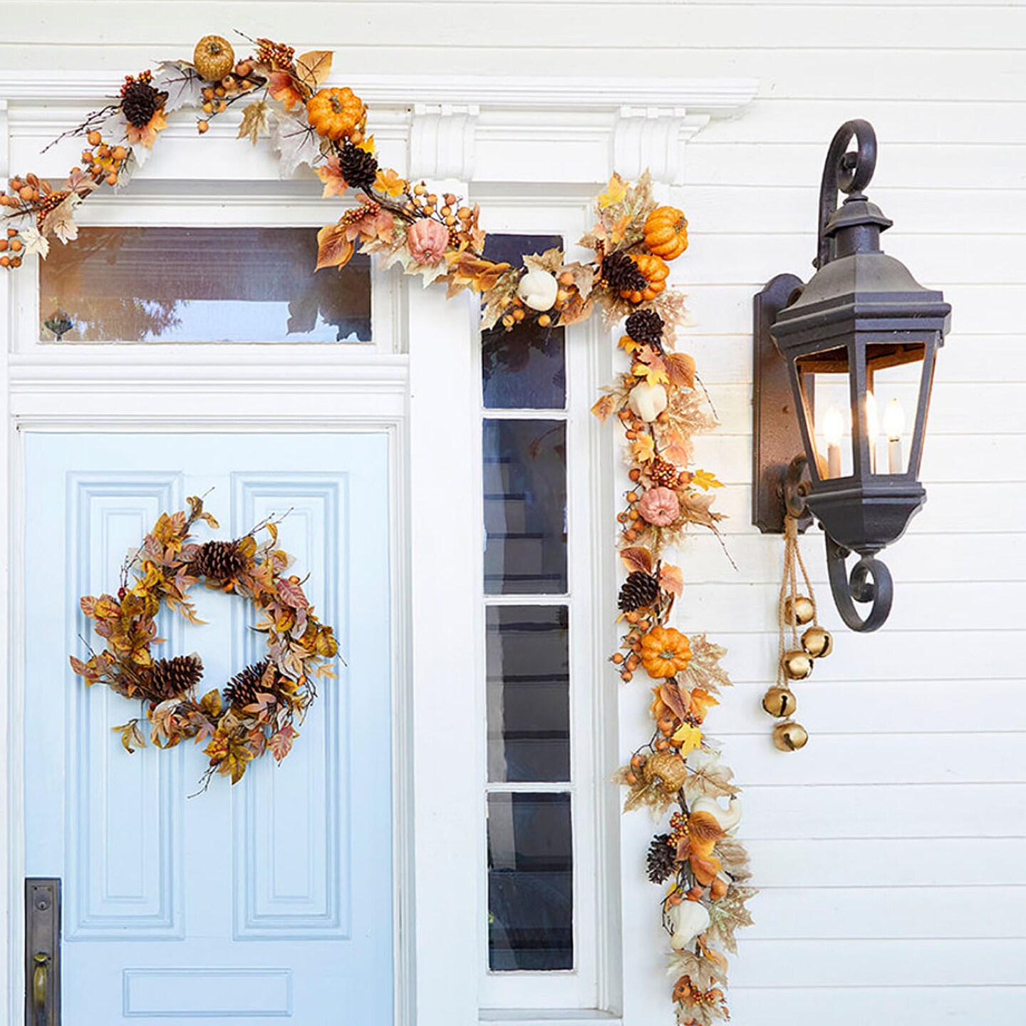 24" Natural Leaf & Berry Cone Wreath Rustic Fall and Holiday Wreath with Pinecones & Greenery