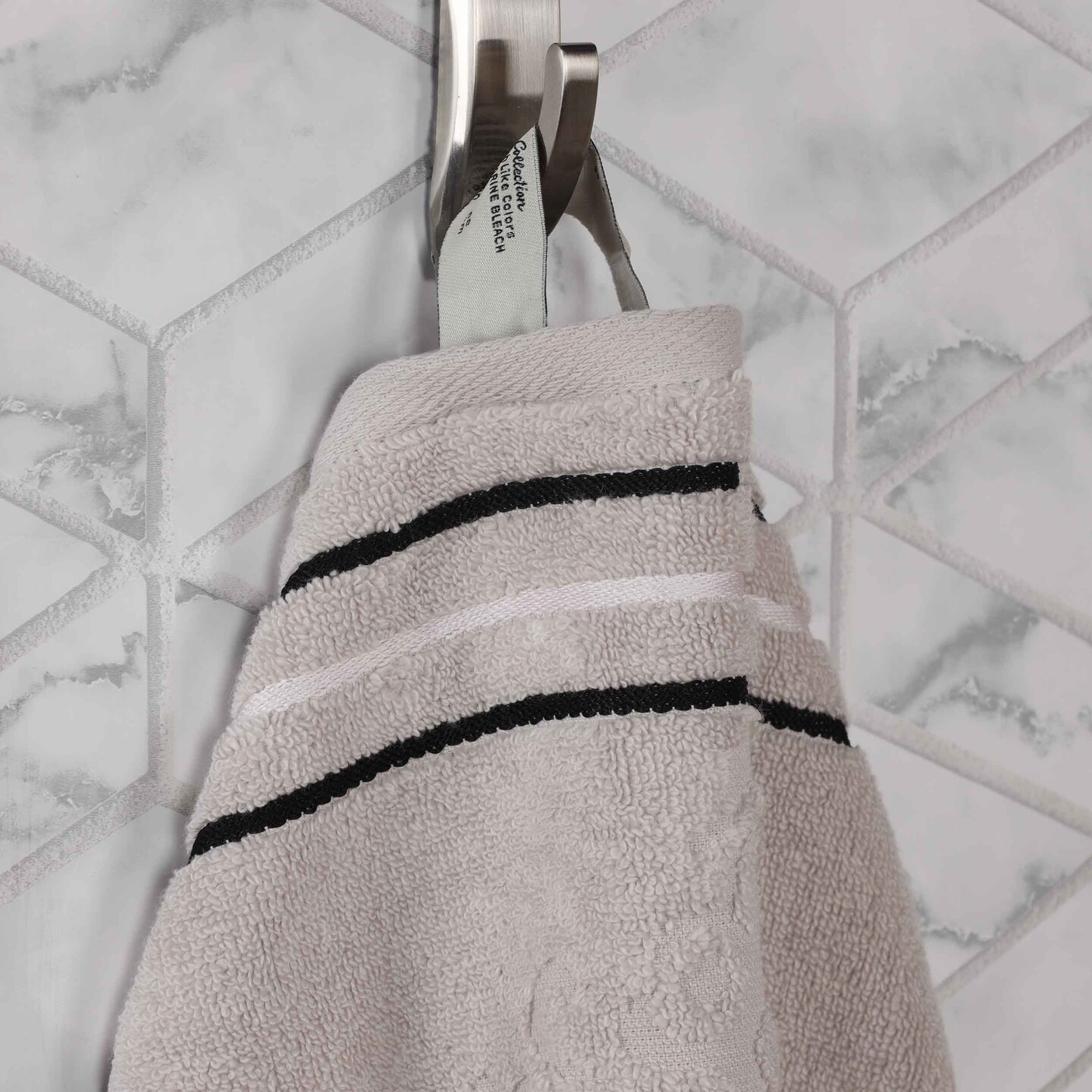 Set of 4 Zero Twist Cotton Floral Jacquard Bath Towel Set Ultra