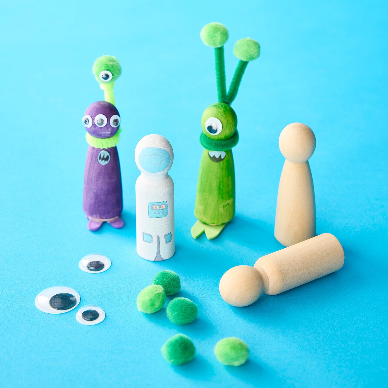 Camp Creatoloy – Wood Space Pals