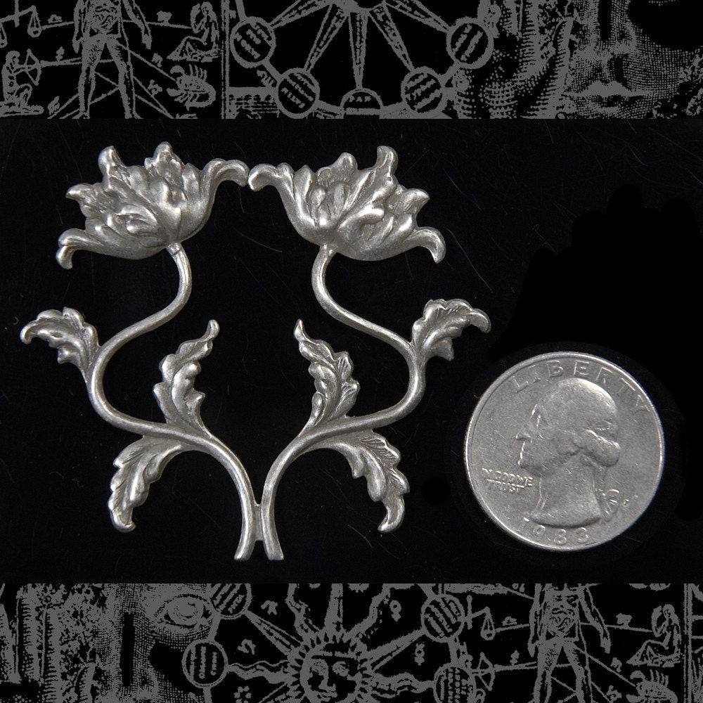 Antiqued Silver Plated Brass Mirror Image Flower Art Deco Floral Wrap - S-W07