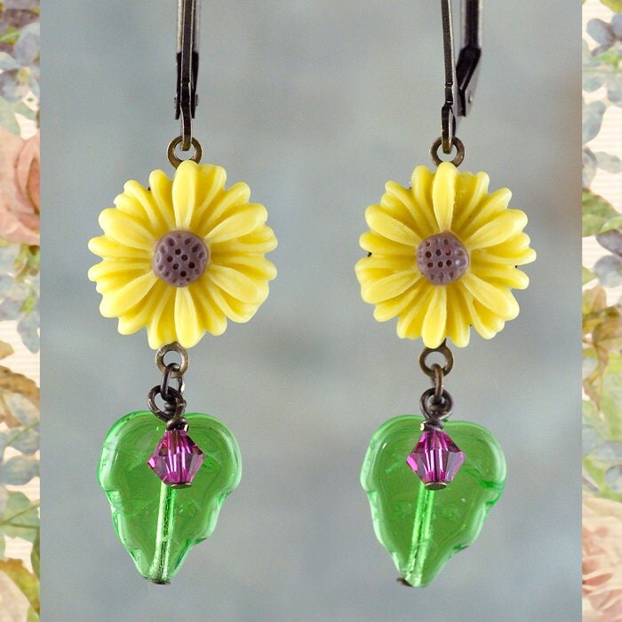 Antiqued Brass Round 10mm Cabochon Connectors - Set of Twelve - AB-2C26