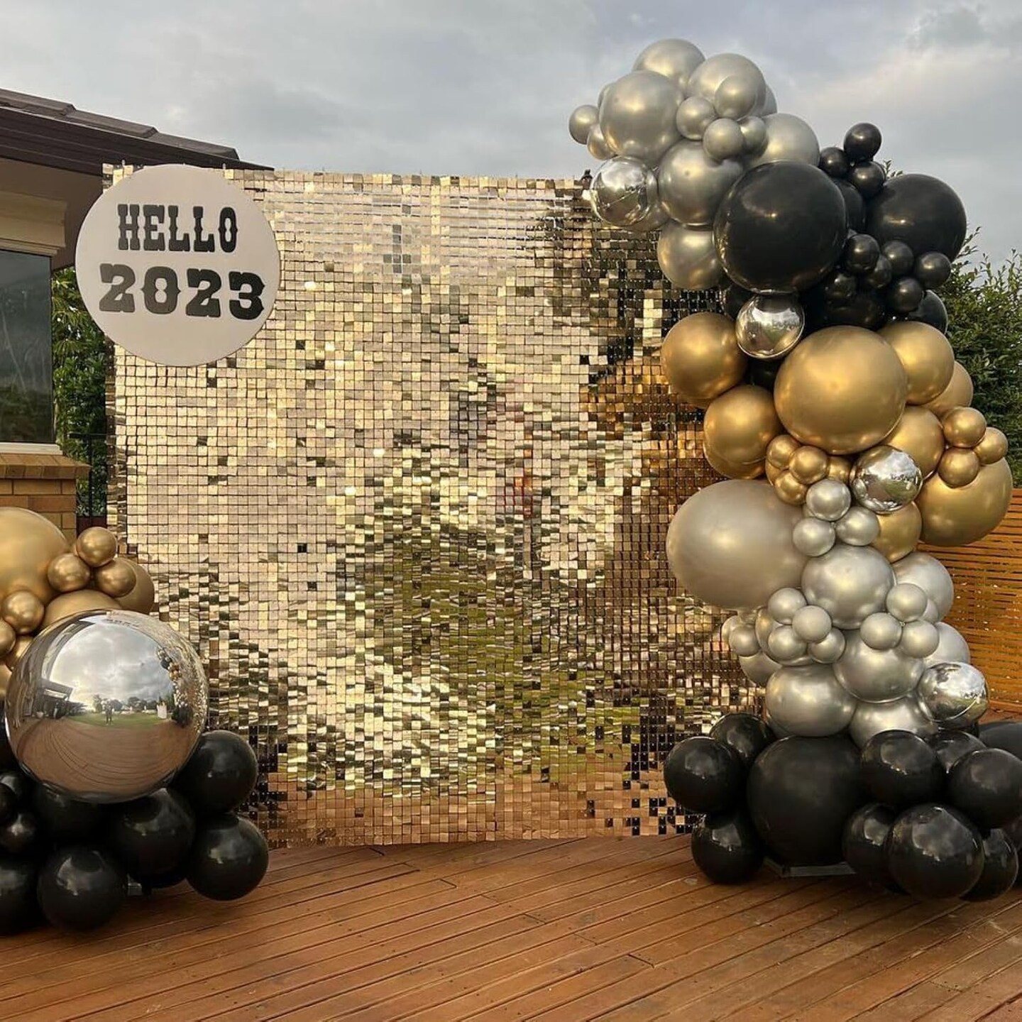Black and Gold Balloons Latex Balloons, 60 Pcs 12 Inch Silver Gold Confetti Balloons with Ribbons for Birthday Graduation Black Gold Party Wedding Engagement Anniversary Festival Decoration