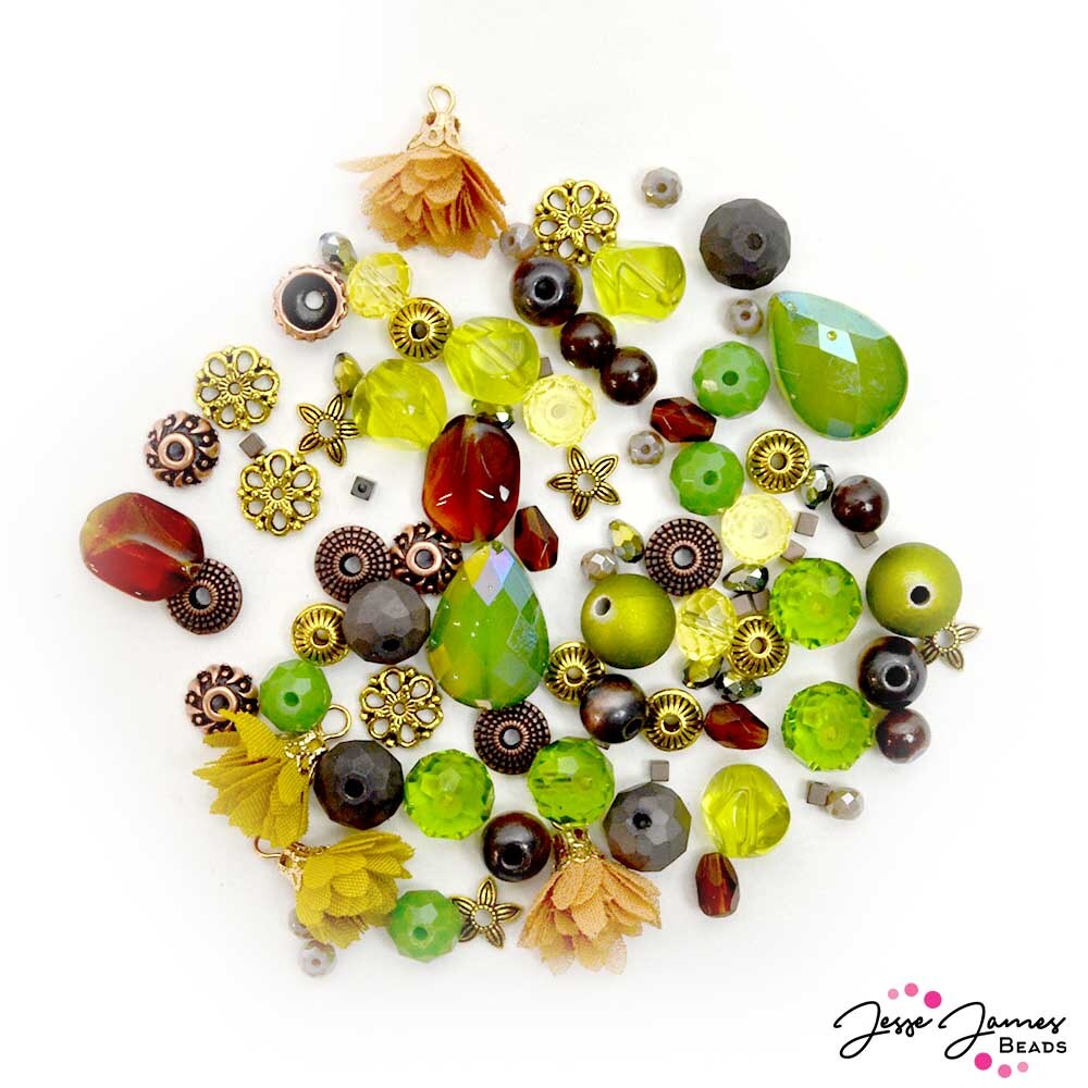 Jesse James Beads Mini Bead Mix in Avocado on E&#x27;rything