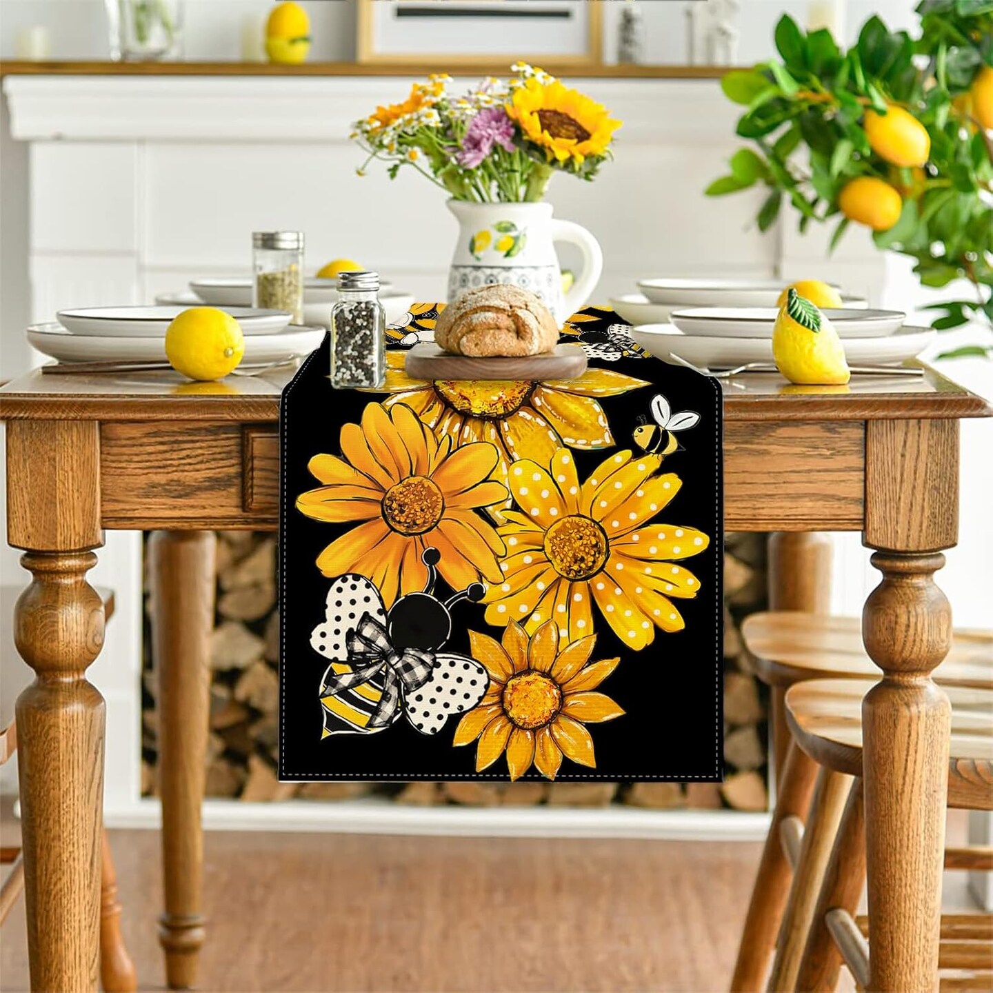 Summer Sunflower Table Runner – Spring Floral Bee Table Cover, Rustic Farmhouse Seasonal Table Decor for Home, Kitchen & Party Decorations