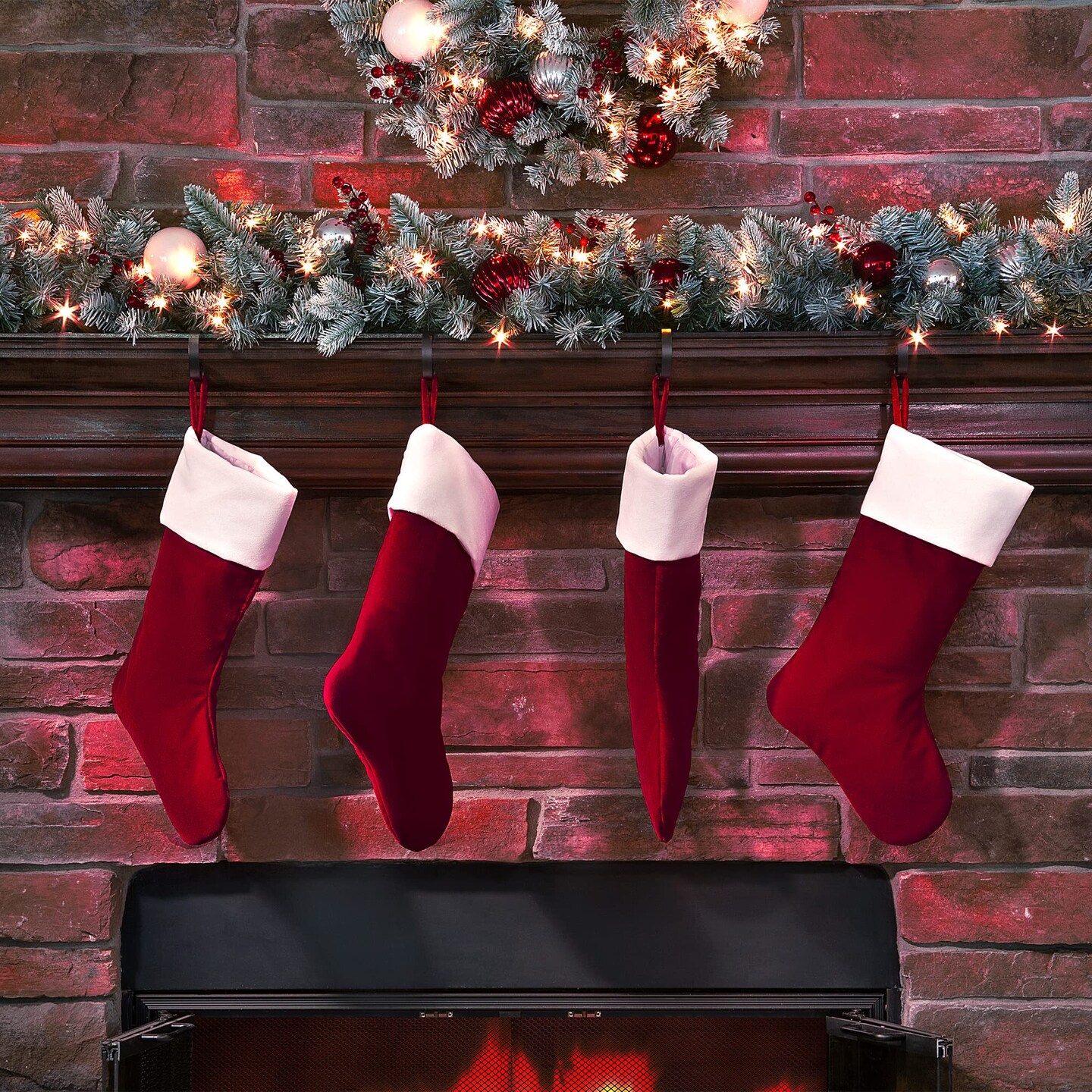 Hangright Deluxe Christmas Stocking