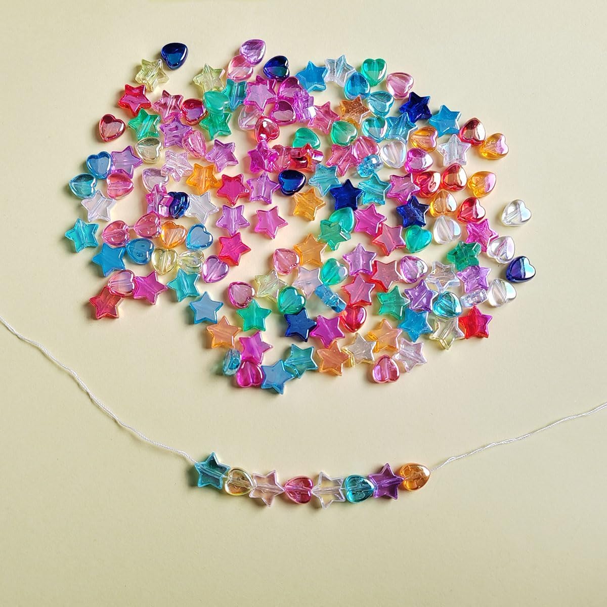 600 PCS Heart Star Shape Beads, AB Acrylic Bead Star Beads, for Jewelry Making DIY Bracelet arrings