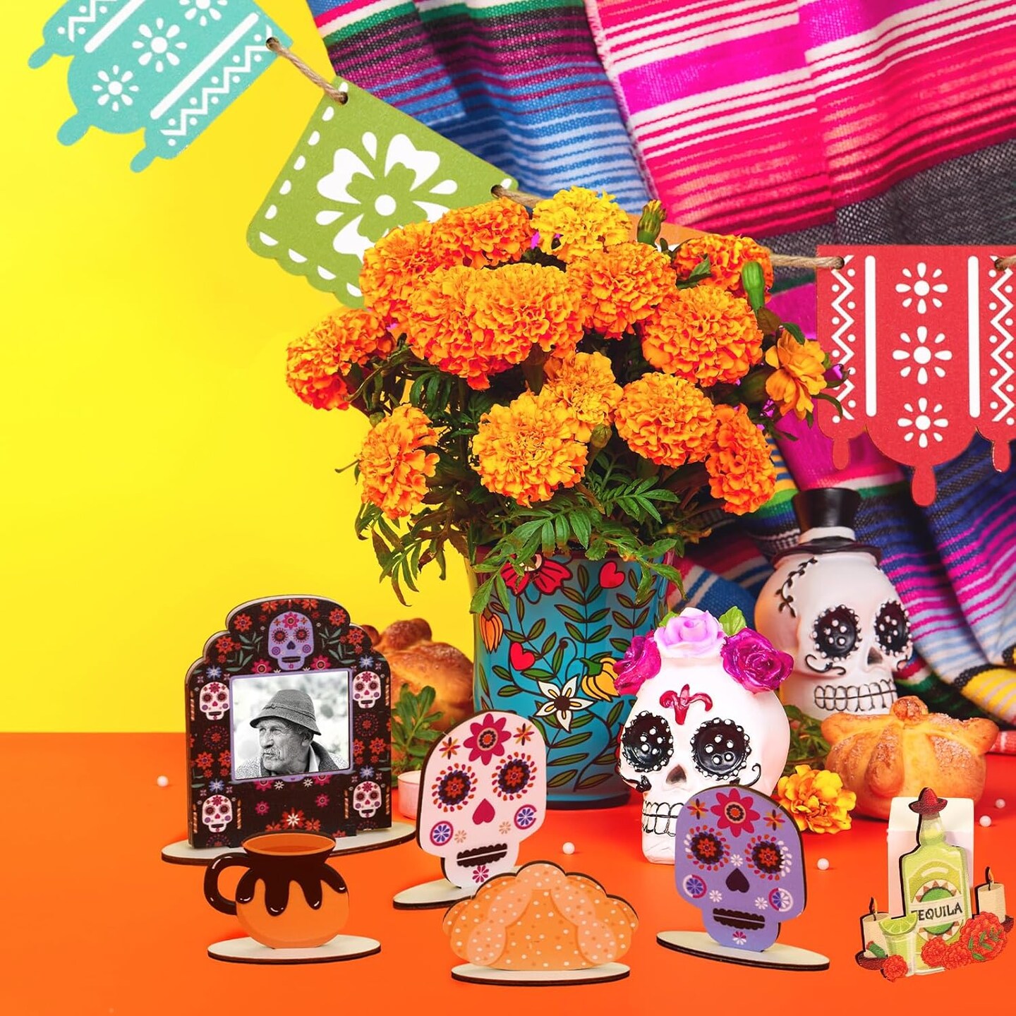 12 Pcs Day of The Dead Tiered Tray Decorations Dia De Los Muertos Decor Garlands Skull Candles