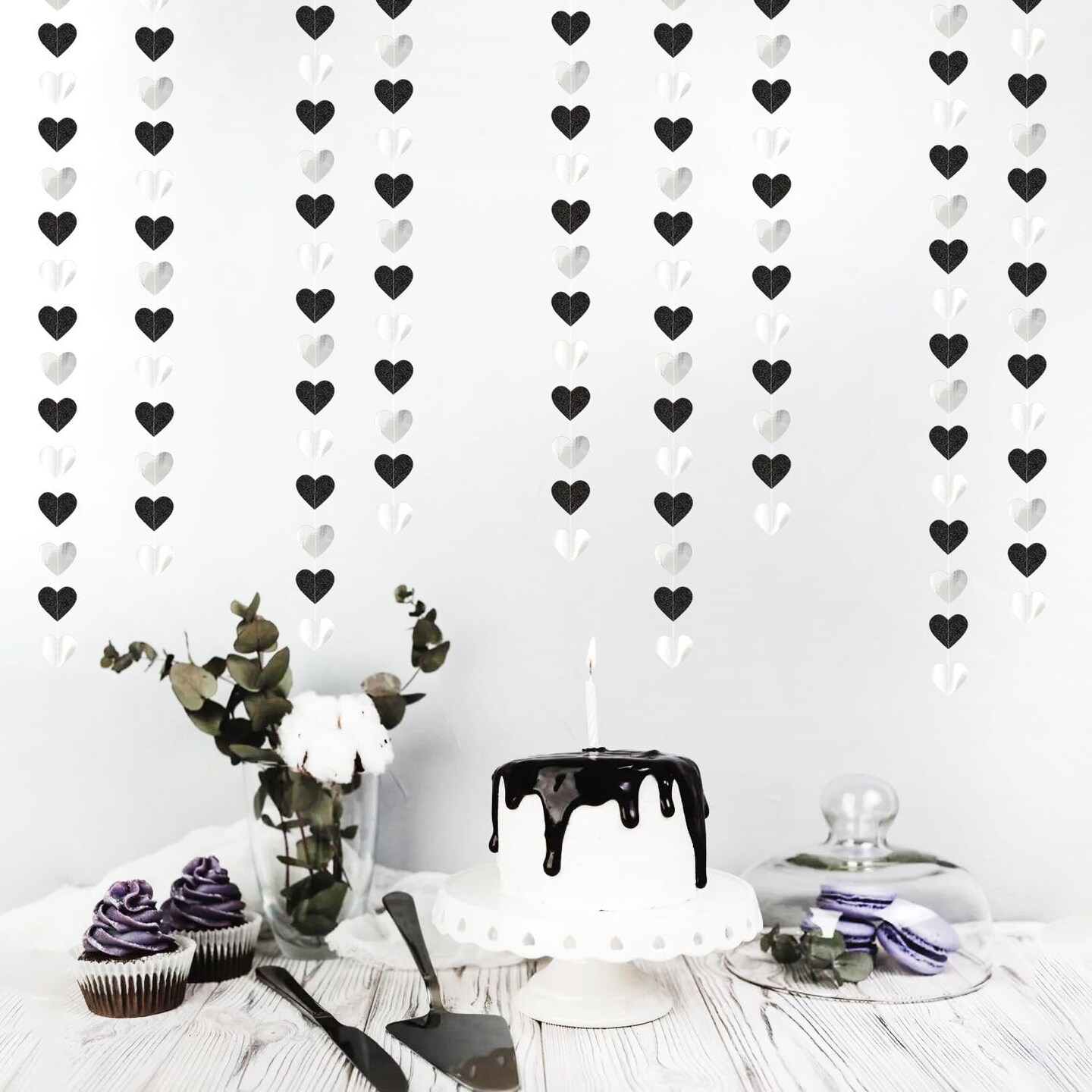 Black White-Silver Party-Decoration Heart Garland (Blace Silver Heart) 52 Feet