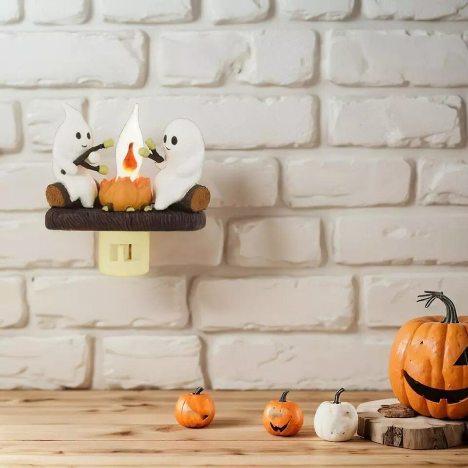 Ghost Campfire Flickering Nightlight,Fire Marshmallow Night Light Halloween Gift