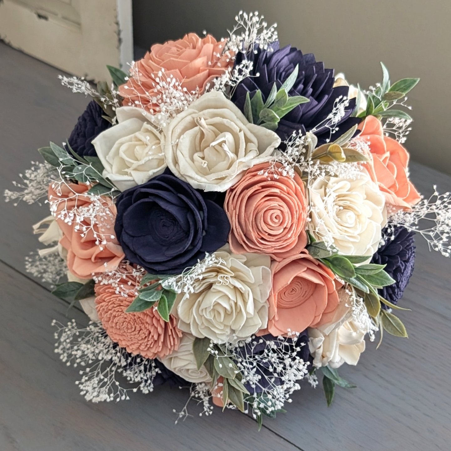 B1A4 フォトブック LET'S FLY ポラロイド付き サンドゥル 2種 Peach, Navy, and Ivory Sola Wood Flower Bouquet with Baby's Breath