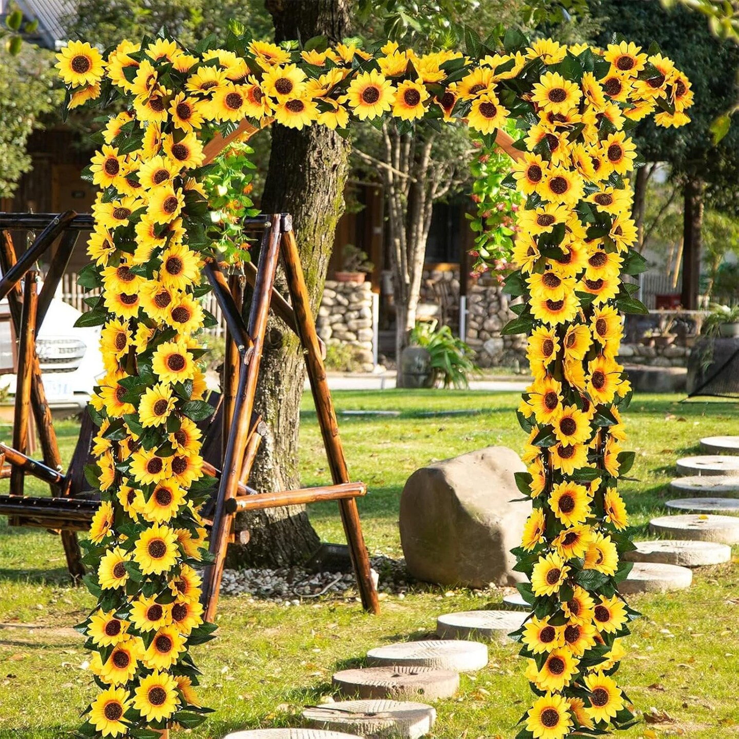 4 Pack Artificial Sunflower Vines 7.5ft Sunflower Summer Garland Table Decor Silk Sunflowers with Green Leaves Fake Sunflowers