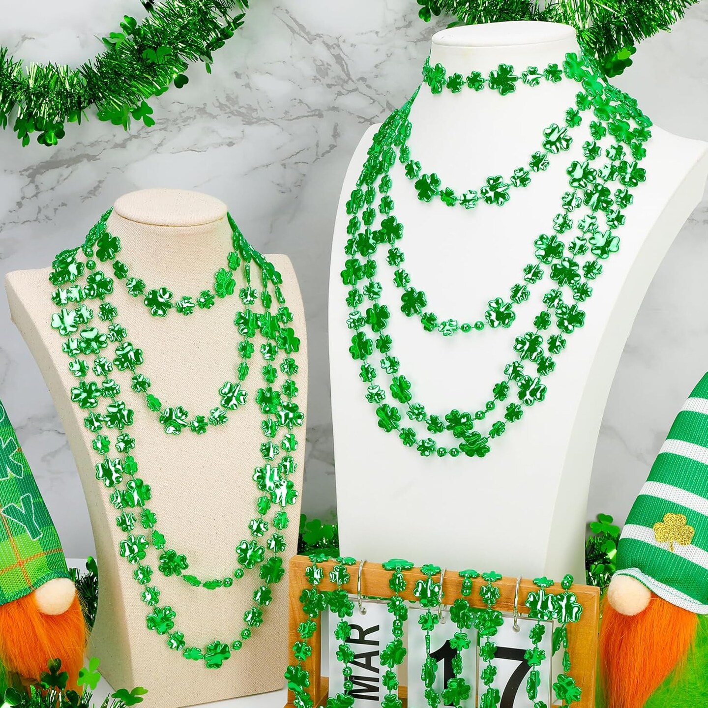 12PCS St Patricks Day Accessories, Shamrock Green Beads St. Patrick&#x27;s Day Necklace, Irish Saint Patricks Day Necklace Bulk, St. Patricks Day 4 Leaf Clover Decorations Throw for Parade Party Supplies