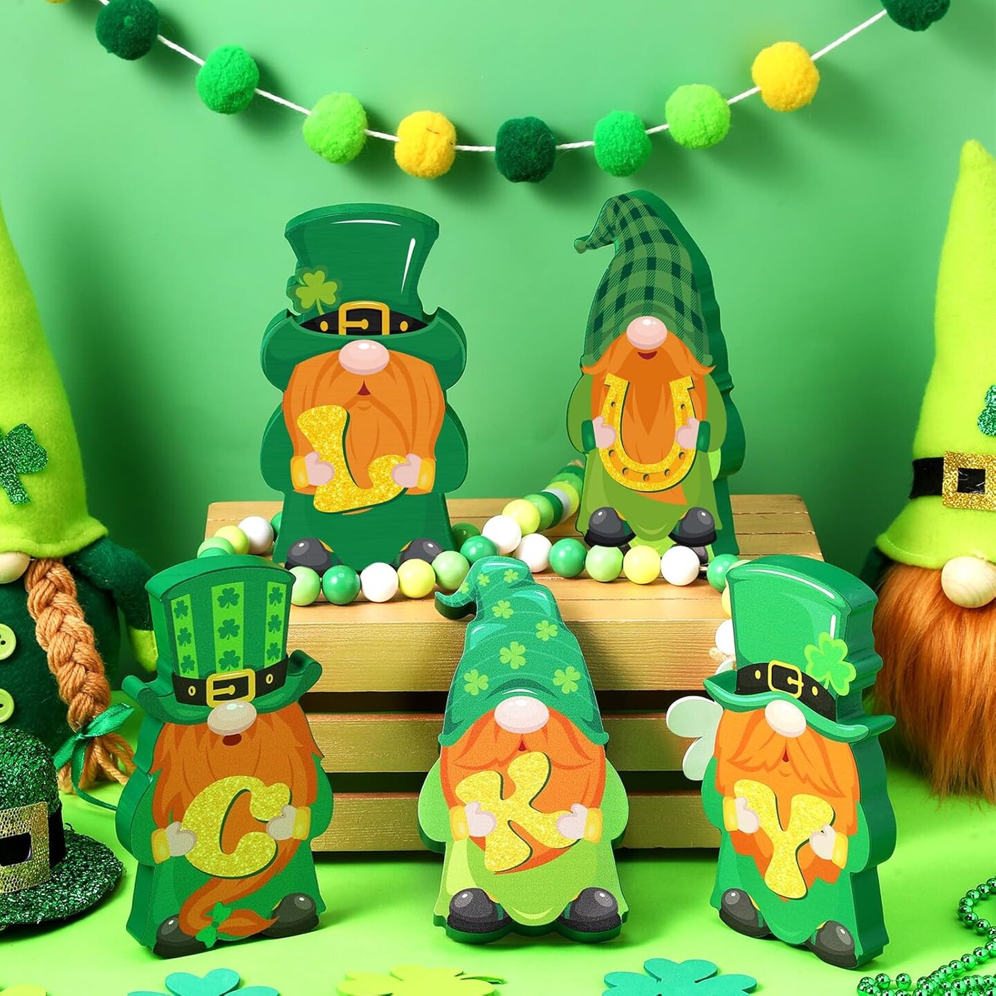 5 Pcs St Patricks Day Table Decorations Wooden Irish Signs St. Patrick&#x27;s Table Centerpiece Gnomes