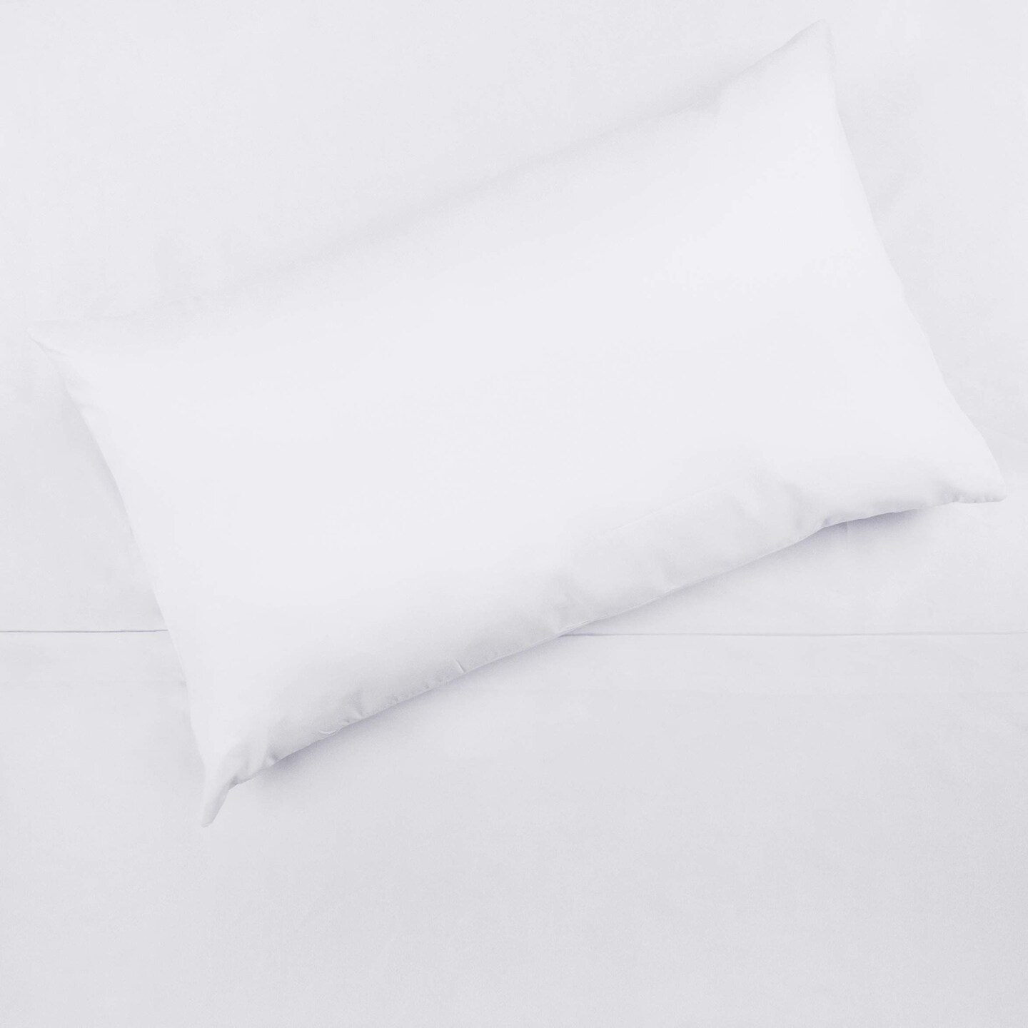 Tadpoles 3-Piece Solid Toddler Sheet Set | 1 Toddler-Size Fitted Sheet, 1 Flat Toddler Sheet &#x26; 1 Queen-Size Pillowcase | Made of 100% Soft Microfiber Polyester | Ideal for Toddlers | White