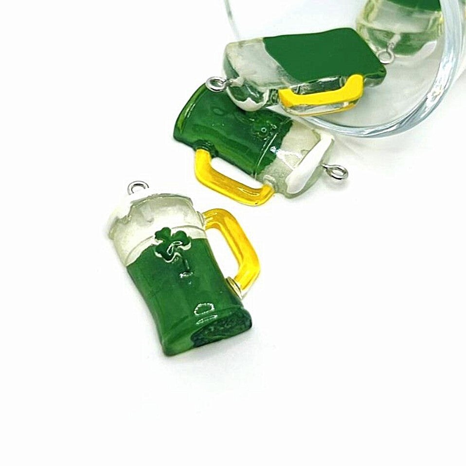 1, 4, or 20 Pieces: St. Patrick&#x27;s Day Beer Pendant