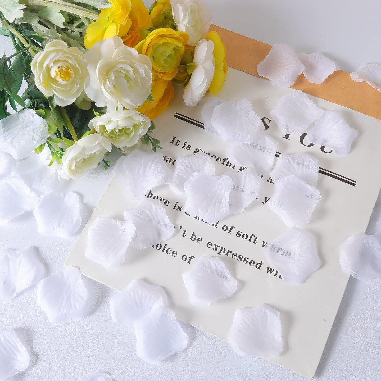 5000 Pcs Faux White Flower Petals for Weddings