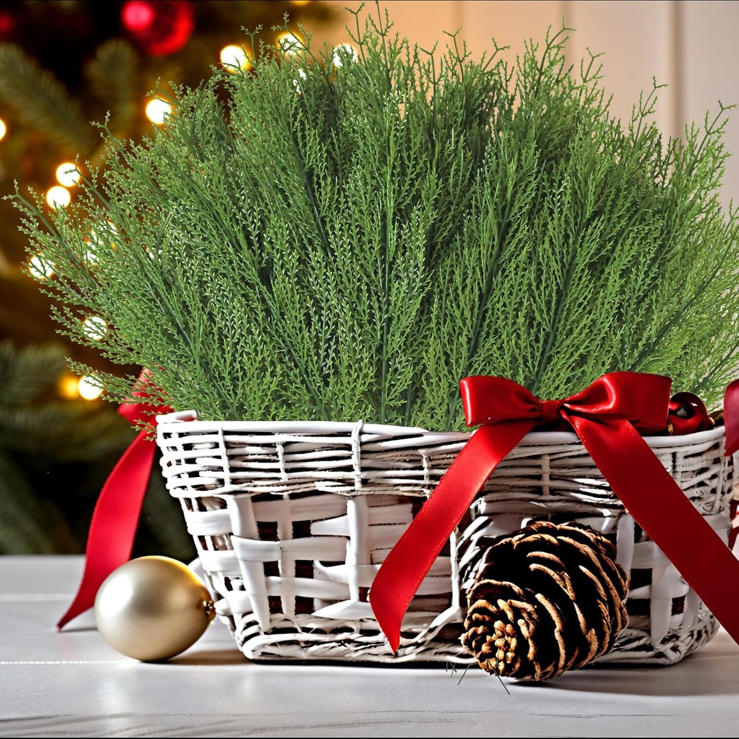 Christmas 100 Pcs Artificial Pine Sprigs Green Faux Greenery Stems (Green) 0.79"D x 3.93"W x 11.02"H