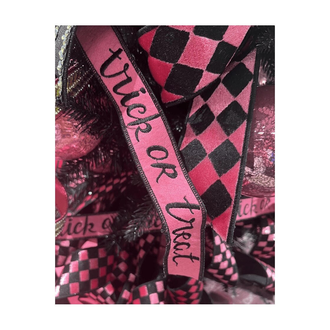 1.5&#x22; Felt Trick or Treat Ribbon: Pink (5 Yards)