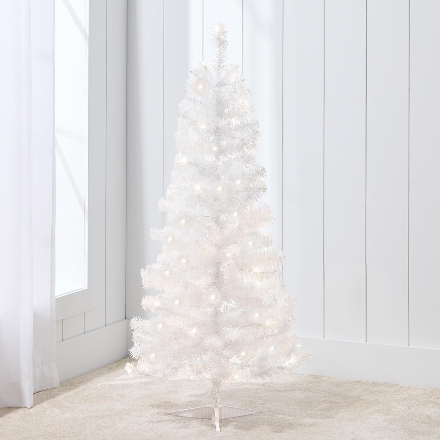 4ft Pre Lit Christmas Tree Mini Artificial Tree with Twinkling LED Lights for Bedroom or Apartment