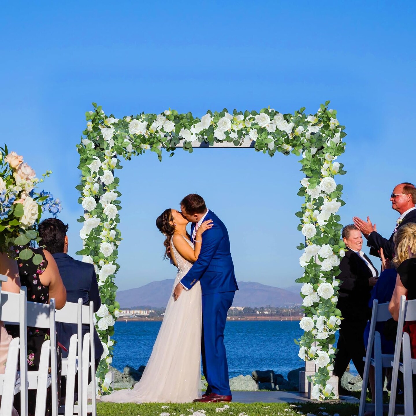 2Pcs 15.5Ft Artificial Rose Vine Fake Flower Garland Floral Garland Faux Silk Hanging Vine Rose Ivy Vines for Wedding Arch Party Wall Garden Ceremony Background Outdoor Decor (White)