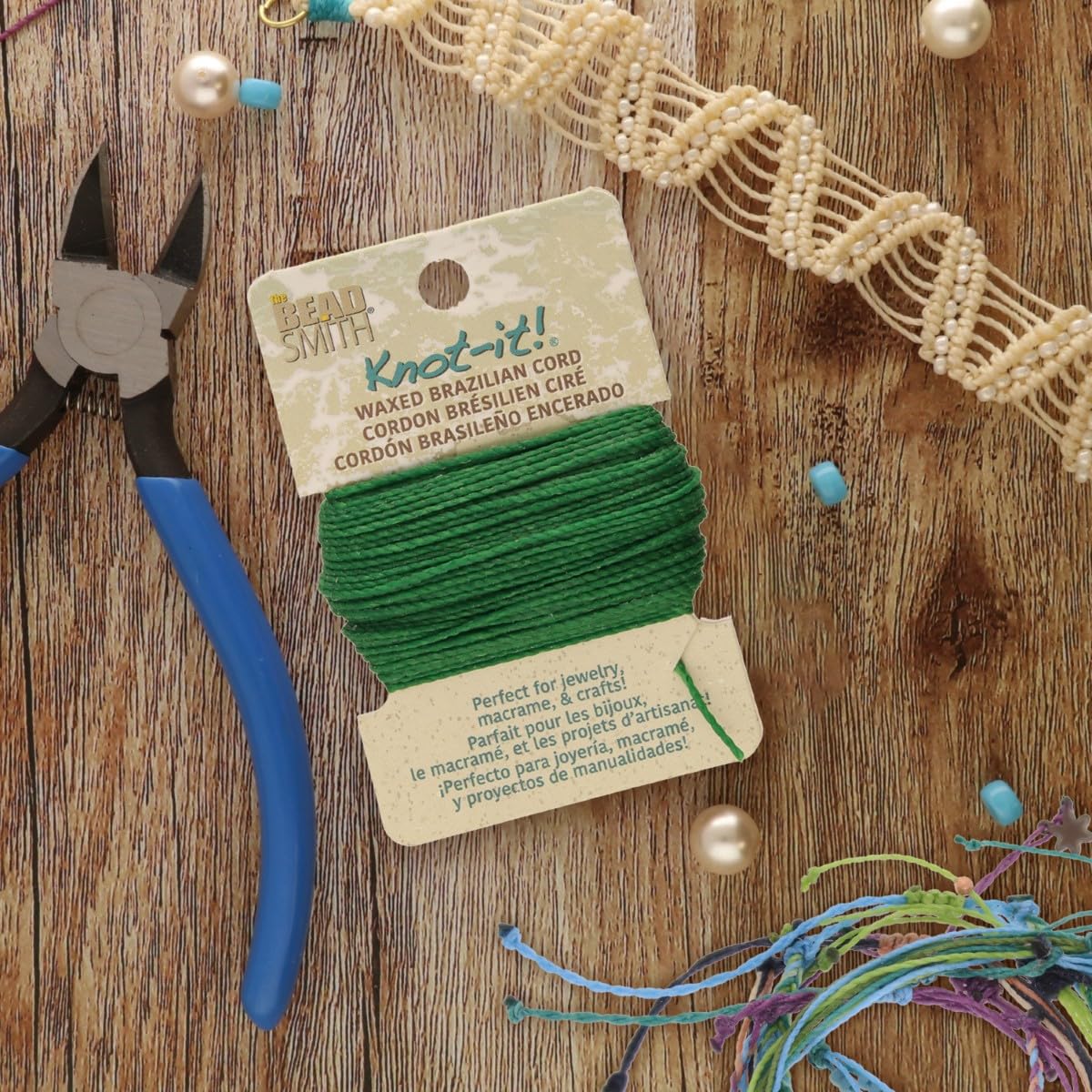 The Beadsmith Waxed Brazilian Cord, 0.7 mm Diameter, Light Wax, 15 Yards (13.7 m)