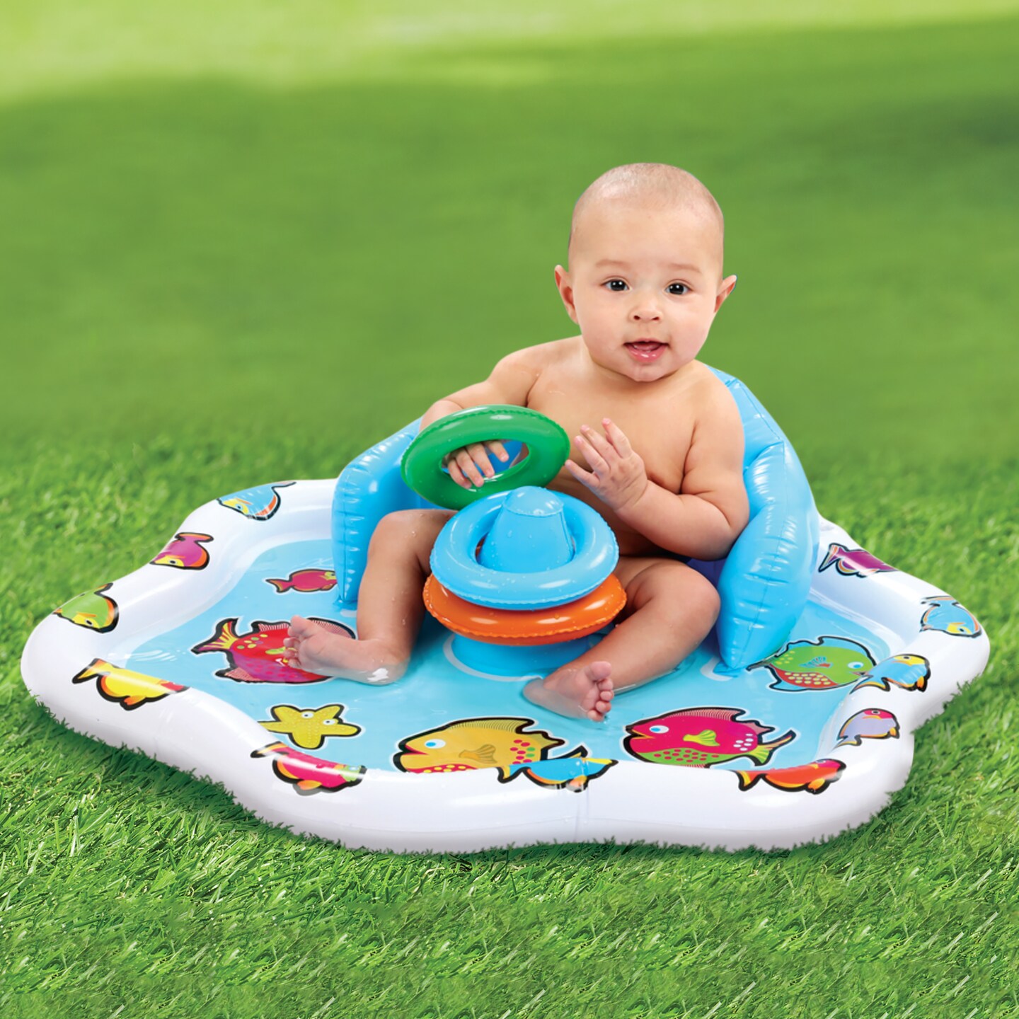 Collections Etc Outdoor Baby Splash Mat with 3 Inflatable Rings