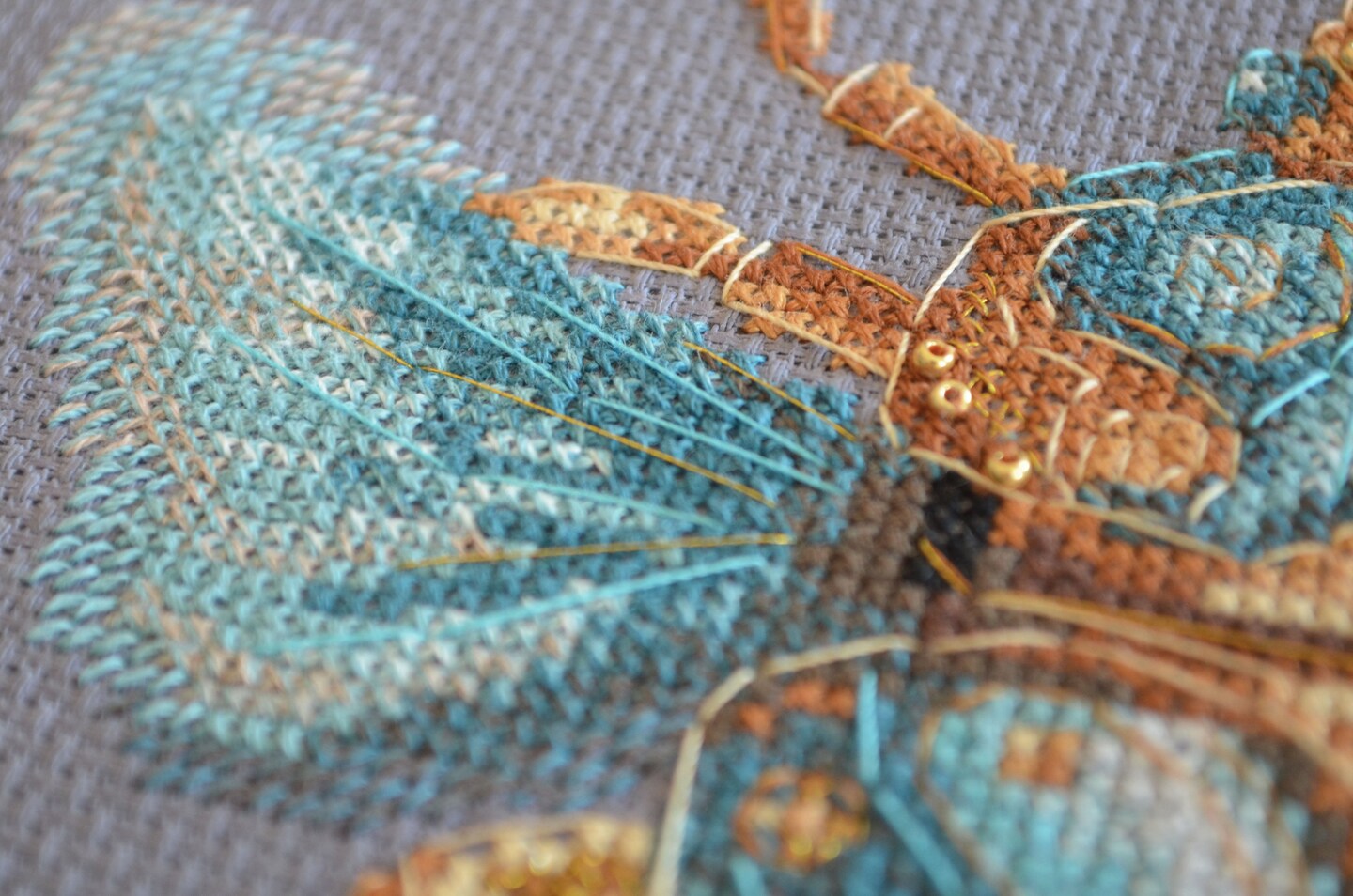 Counted Cross-stitch kit - Artifact of time