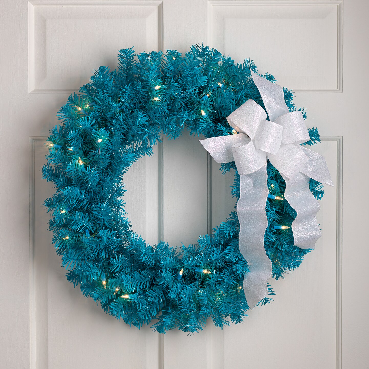 Northlight Pre-Lit Artificial Pine Christmas Wreath - 24" - Turquoise - Clear Lights