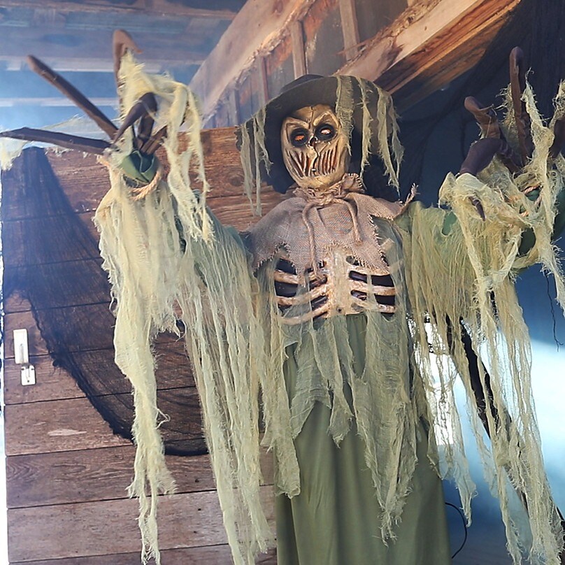 6 Ft Animated Inferno Scarecrow Halloween Decoration