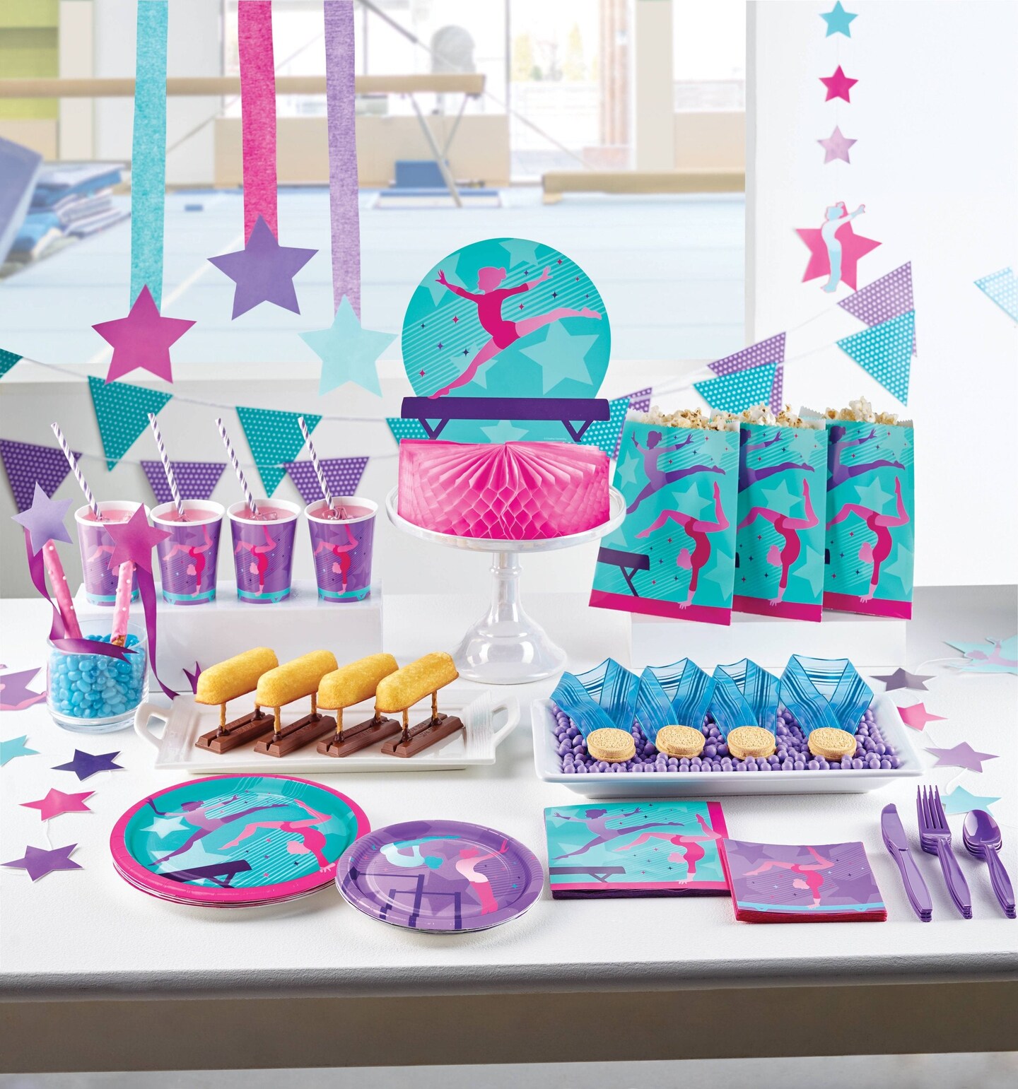 Gymnastics Party 7&#x22; Paper Plates - 8ct