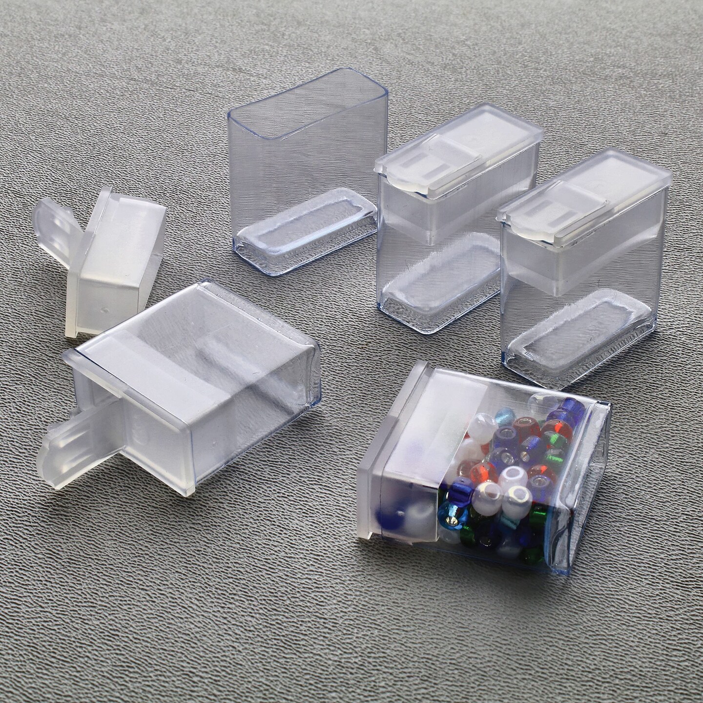 The Beadsmith Flip Top Box 20 Bags