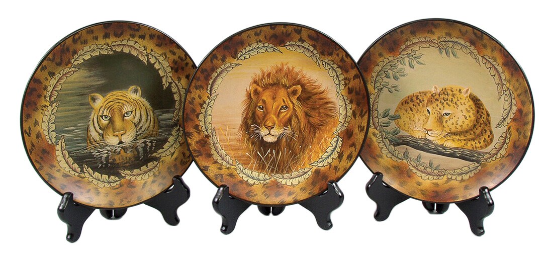 Set Of Three 8 Inch Diameter Big Cat Plates