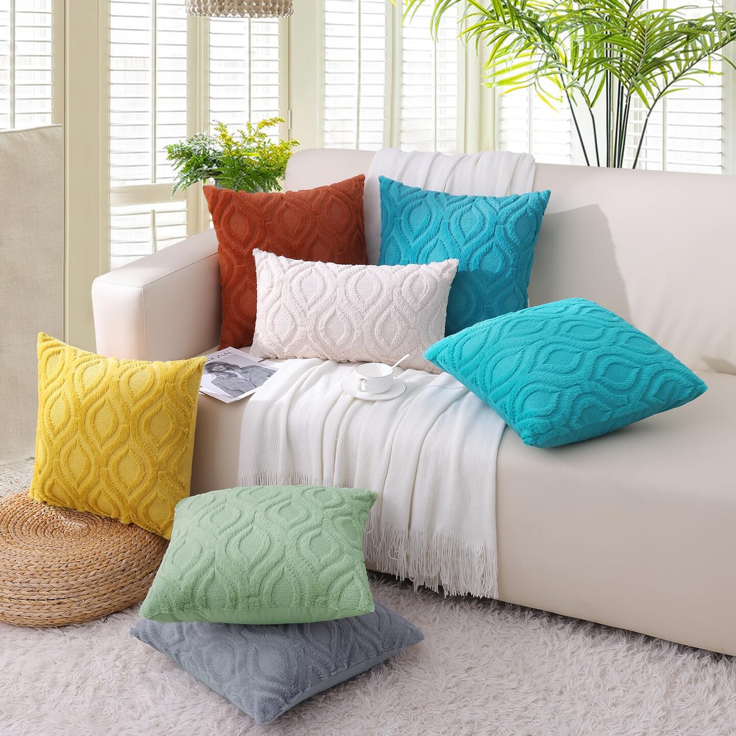 decorUhome Fall Decorative Throw Pillow Covers 18x18, Soft Plush Faux Wool Couch Pillow Covers for Home, Set of 2, Rust
