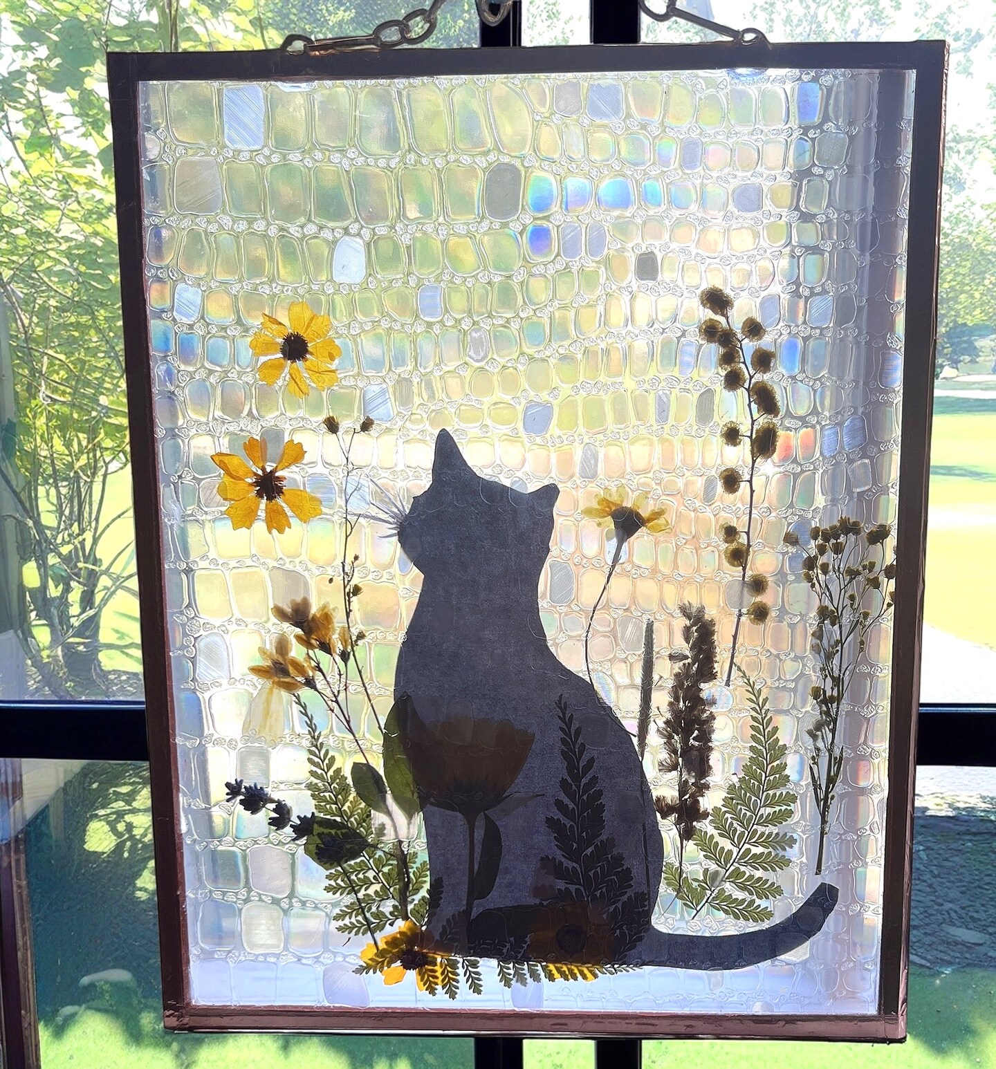 How to Make Pressed Flower Window Hanger image 5