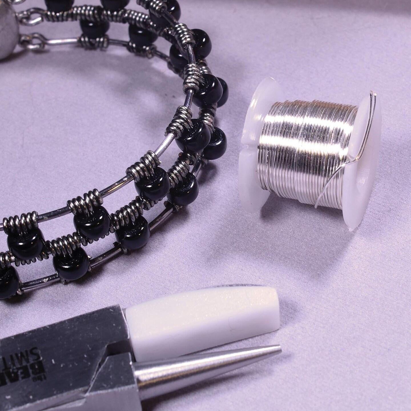 The Beadsmith Wire Elements Lacquered Tarnish-Resistant Copper Wire for Jewelry Making, Silver Color (16-24 Gauge)