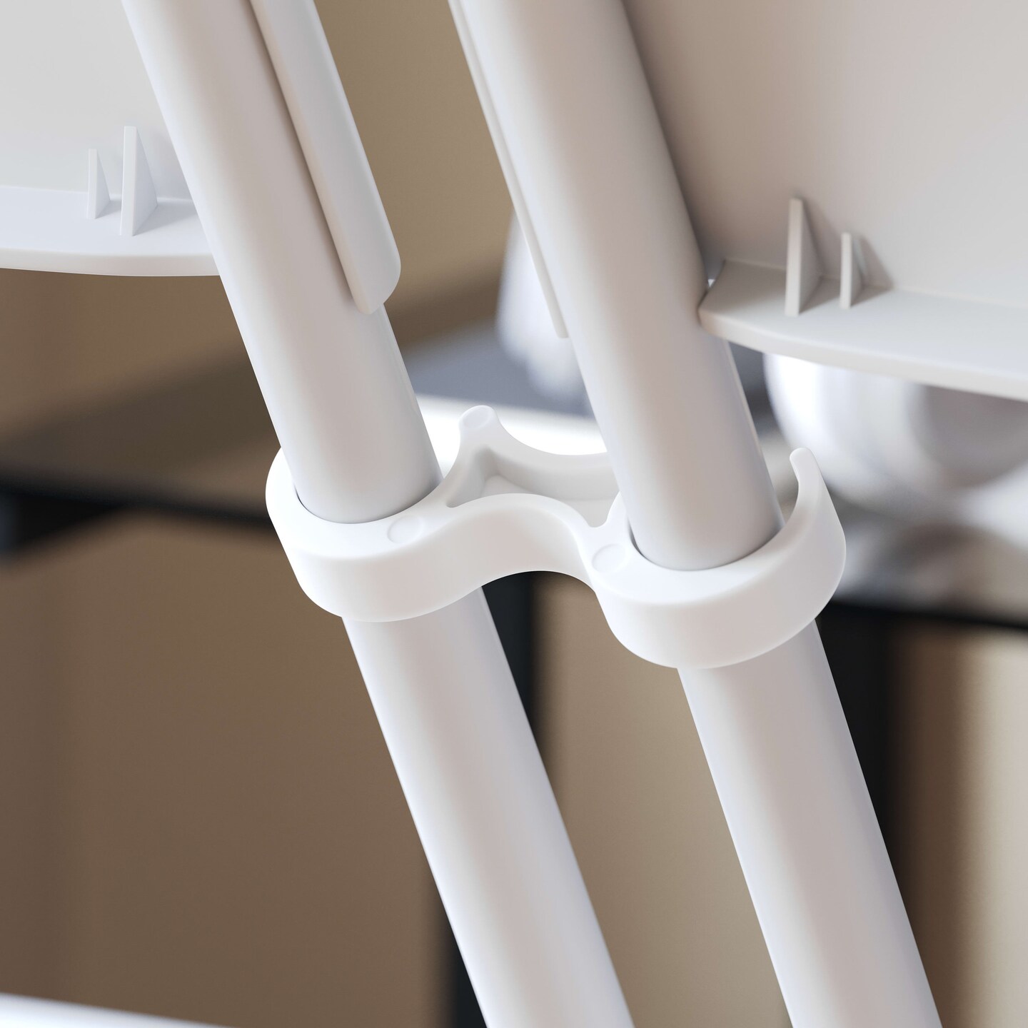 Emma and Oliver Mata Set of 2 Wide Plastic Ganging Clips for Extra Wide Chairs