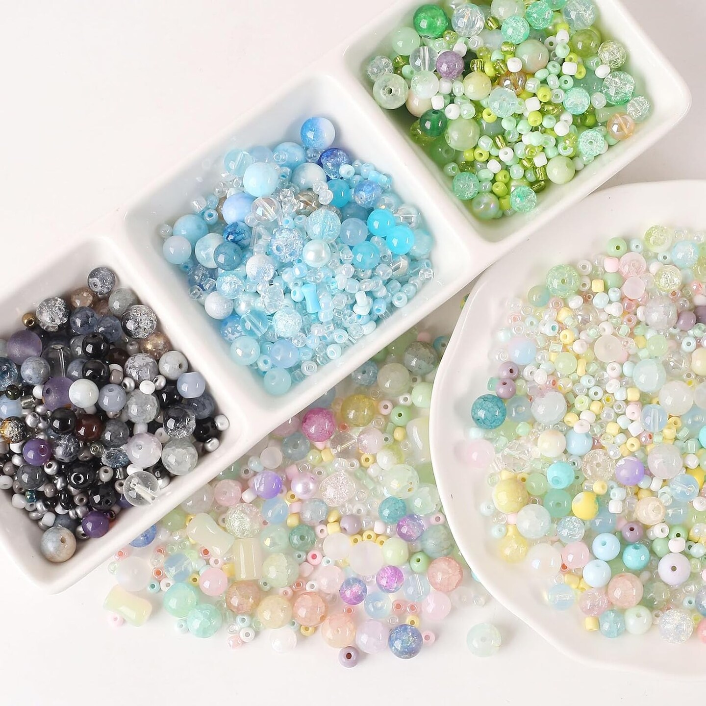 1500Pcs Assorted Glass Beads Cracked Bead Spacer Seed Beads Set (white)