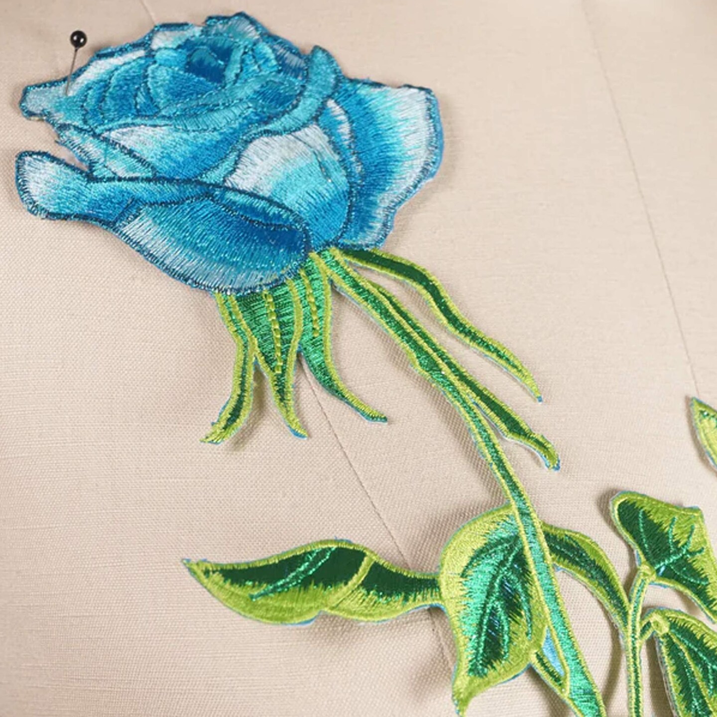 1 Piece 4" Blue Rose Embroidery Flower Patch Iron On Applique Floral Sew On Craft